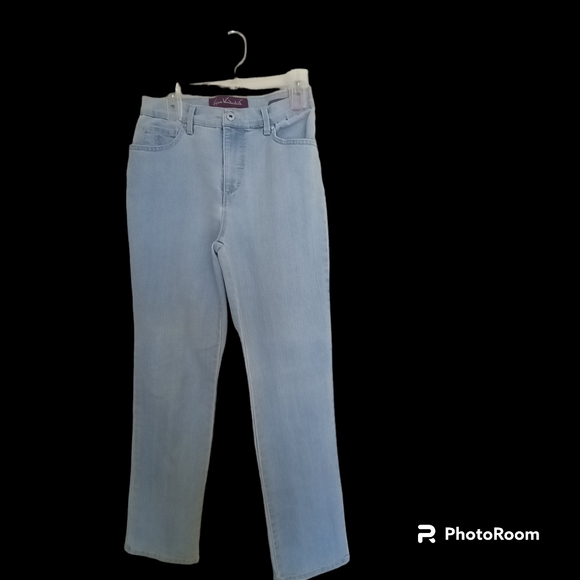 Women's Gloria Vanderbilt Amanda designer jeans size 6 missy light blue denim - Picture 2 of 8